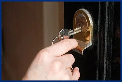 Advantage Locksmith Store Bayonne, NJ 201-367-1554 - 7-door-unlock